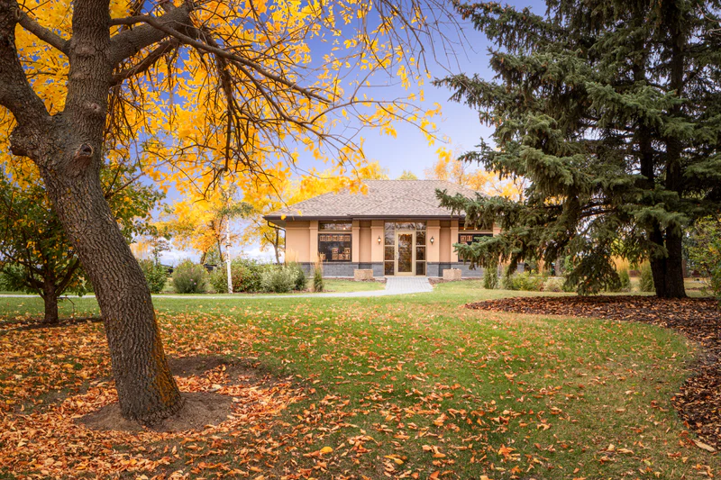 Mountain View Funeral Home & Cemetery