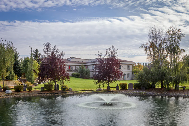 Glenwood Funeral Home & Cemetery