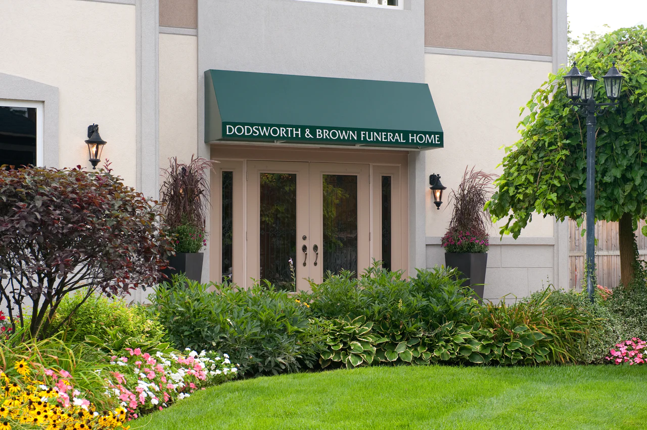 Dodsworth & Brown Funeral Home Ancaster Chapel