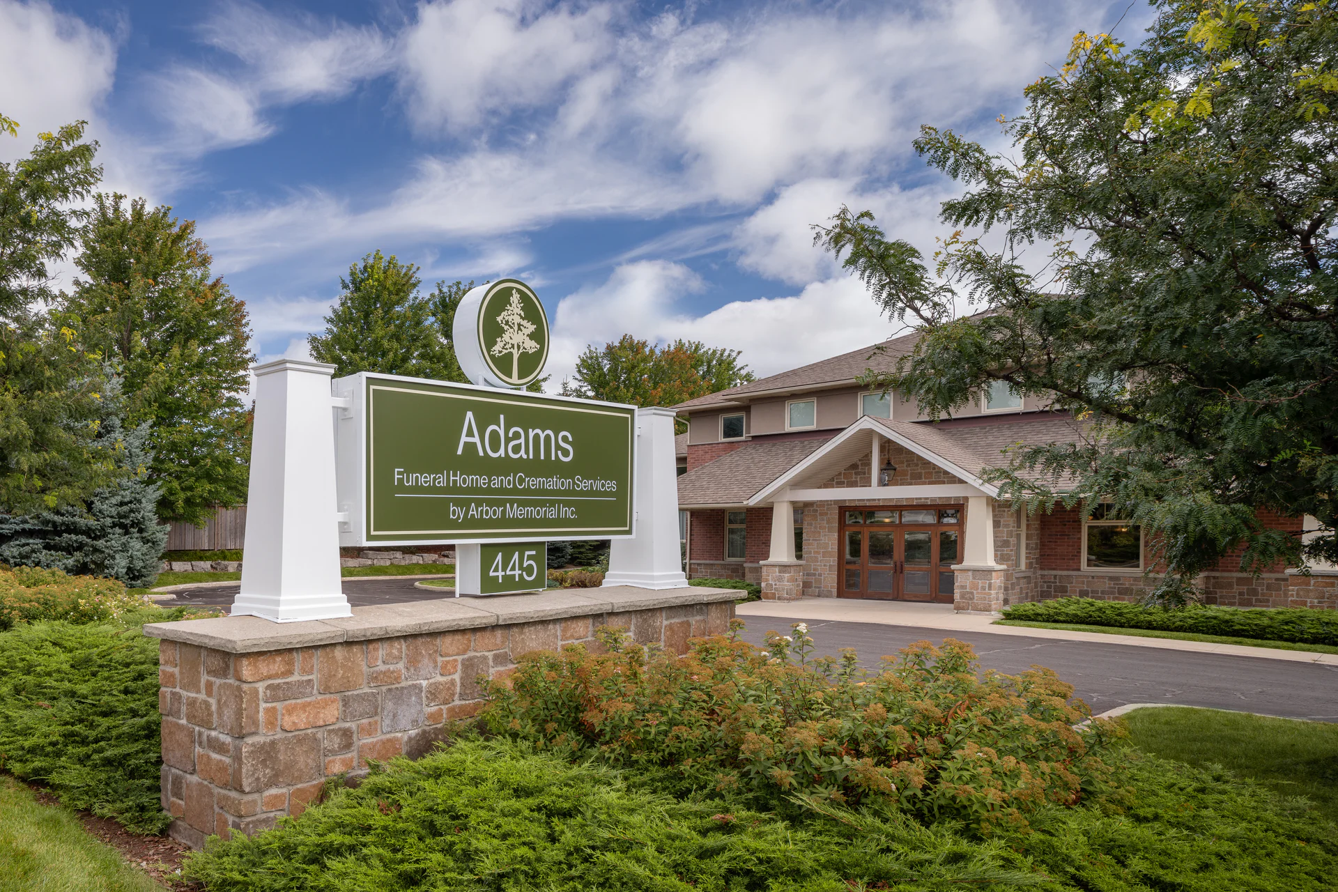 Adams Funeral Home(06)